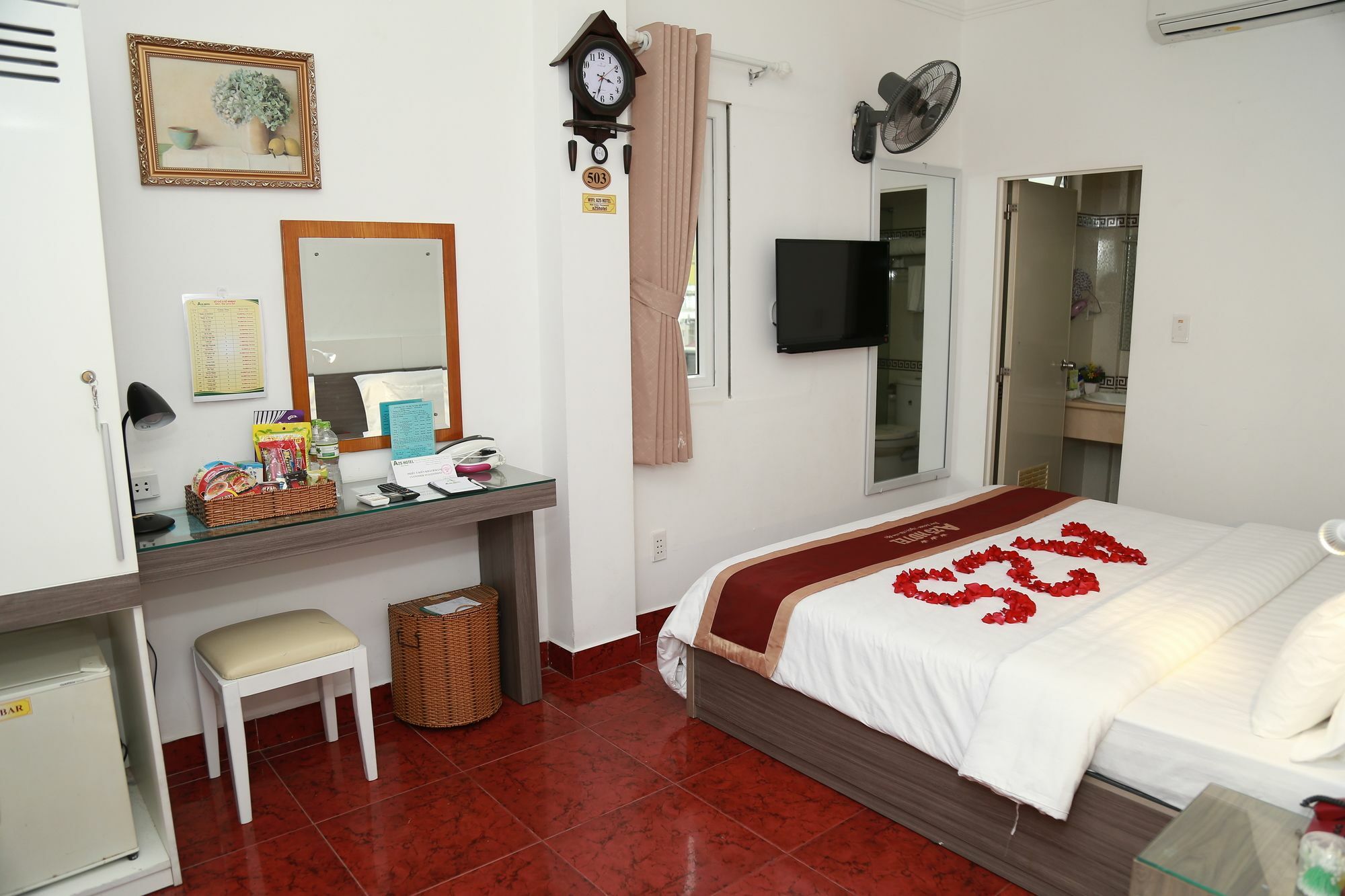 A25 Hotel - 19 Bui Thi Xuan Ho Chi Minh City Exterior photo